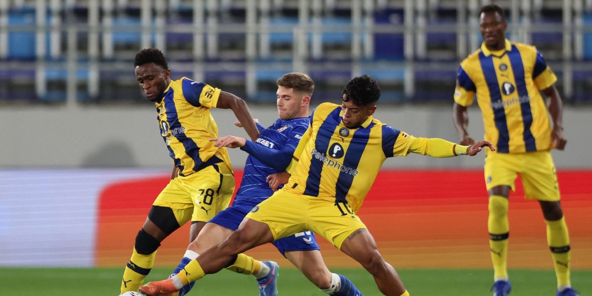 Leeds open talks to sign Europa League maestro with bid to be sent within weeks