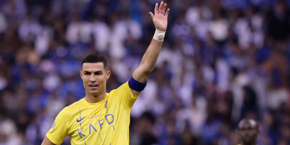 Aston Villa about to accept £59m offer to sell "special" ace Ronaldo rates