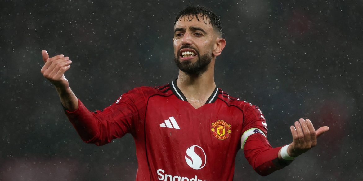 Man Utd star who is the "exact same as Rooney" could be their new Fernandes