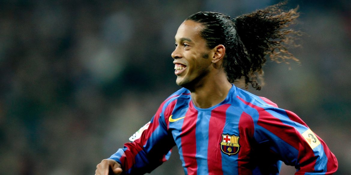 Chelsea open discussions with £149m forward who Ronaldinho loves watching