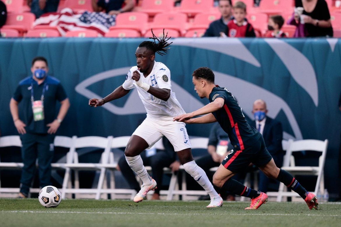 Celtic: Hoops keen on Alberth Elis